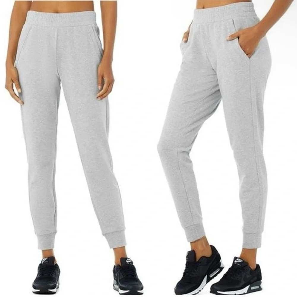 Alo Yoga Unwind Sweatpants